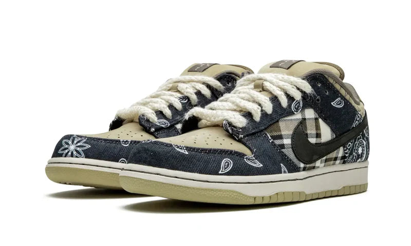 Nike Dunk Low SB x Travis Scott „Cactus Jack“-Sneaker